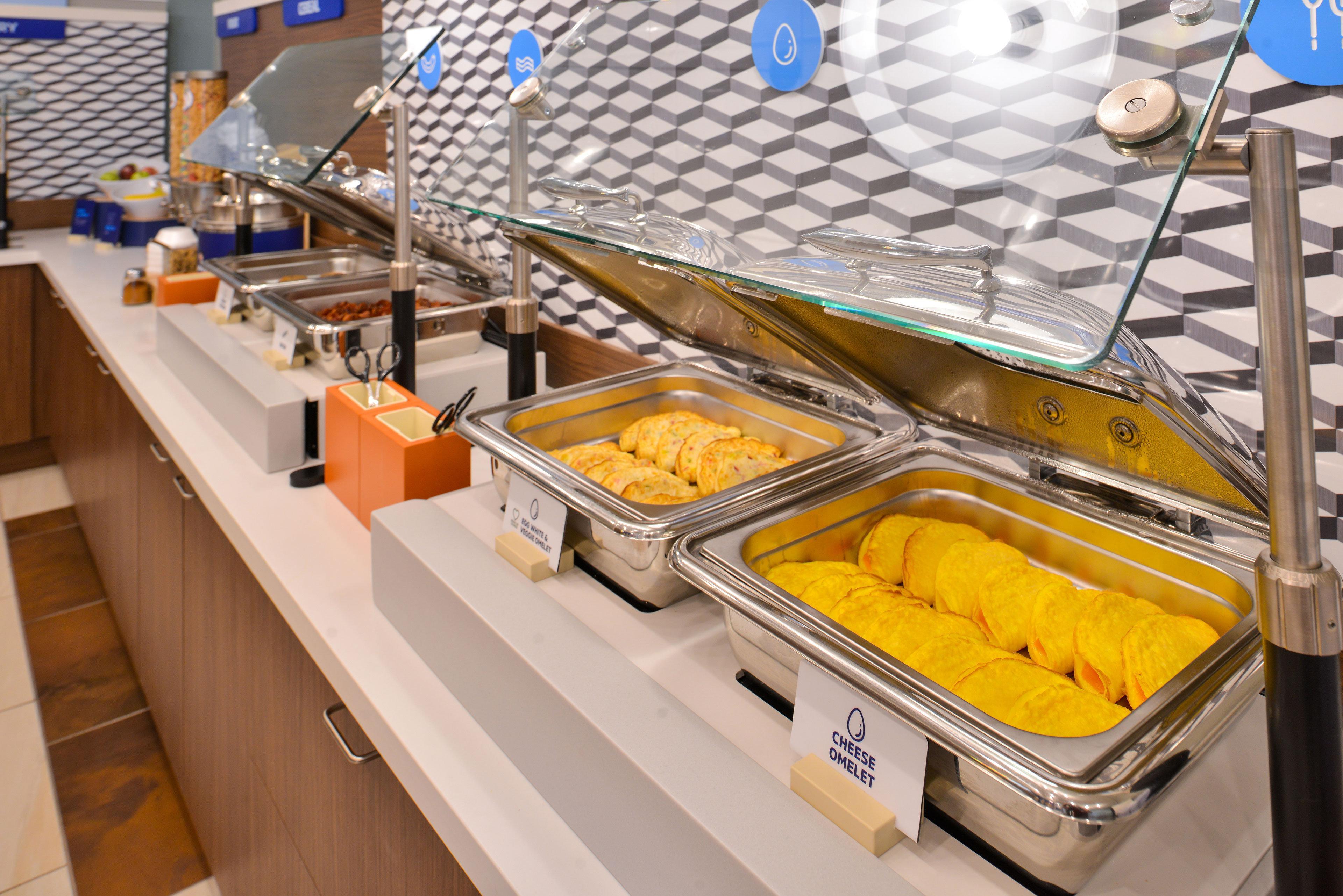 Holiday Inn Express Hotel & Suites Glasgow By Ihg Bagian luar foto