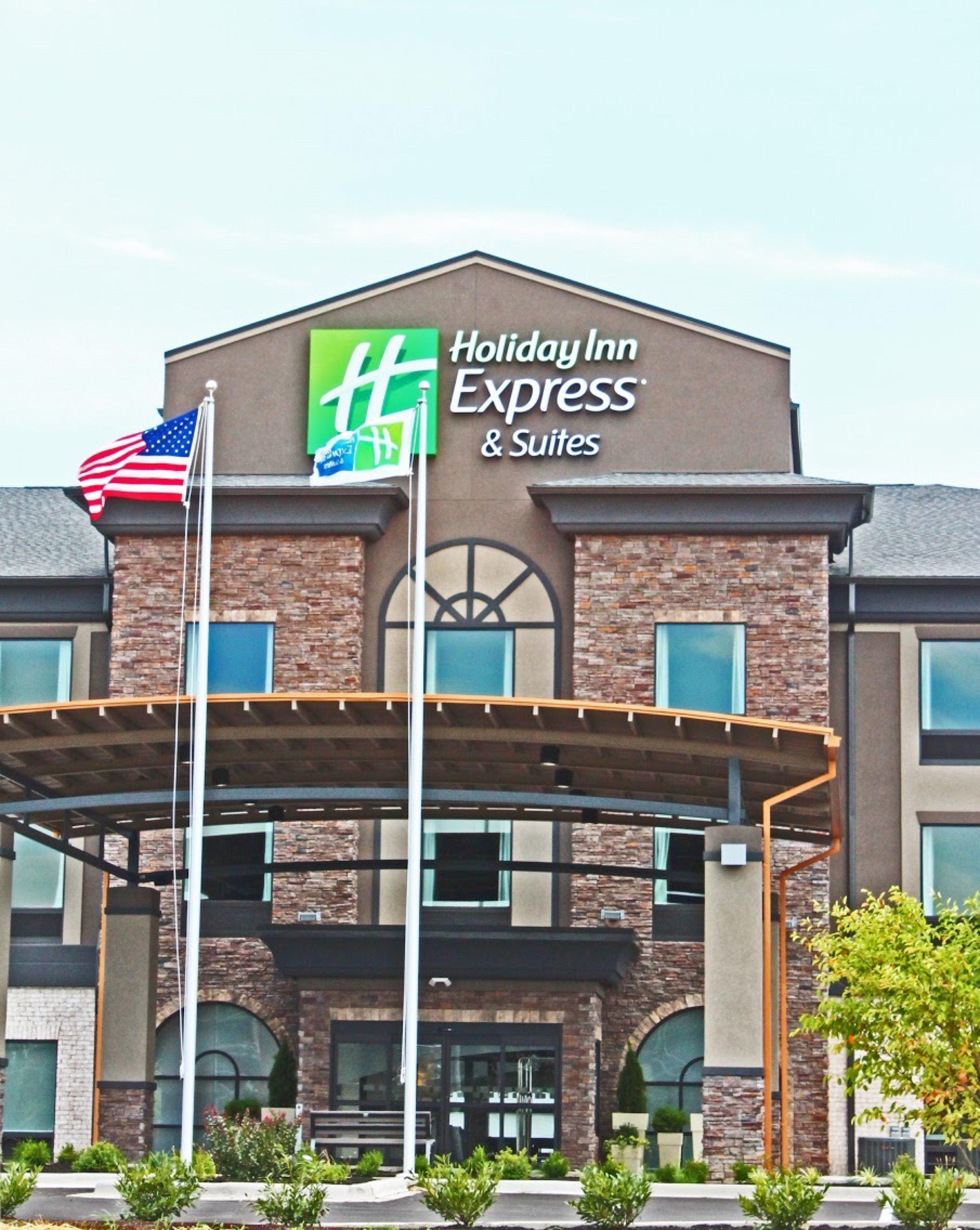 Holiday Inn Express Hotel & Suites Glasgow By Ihg Bagian luar foto