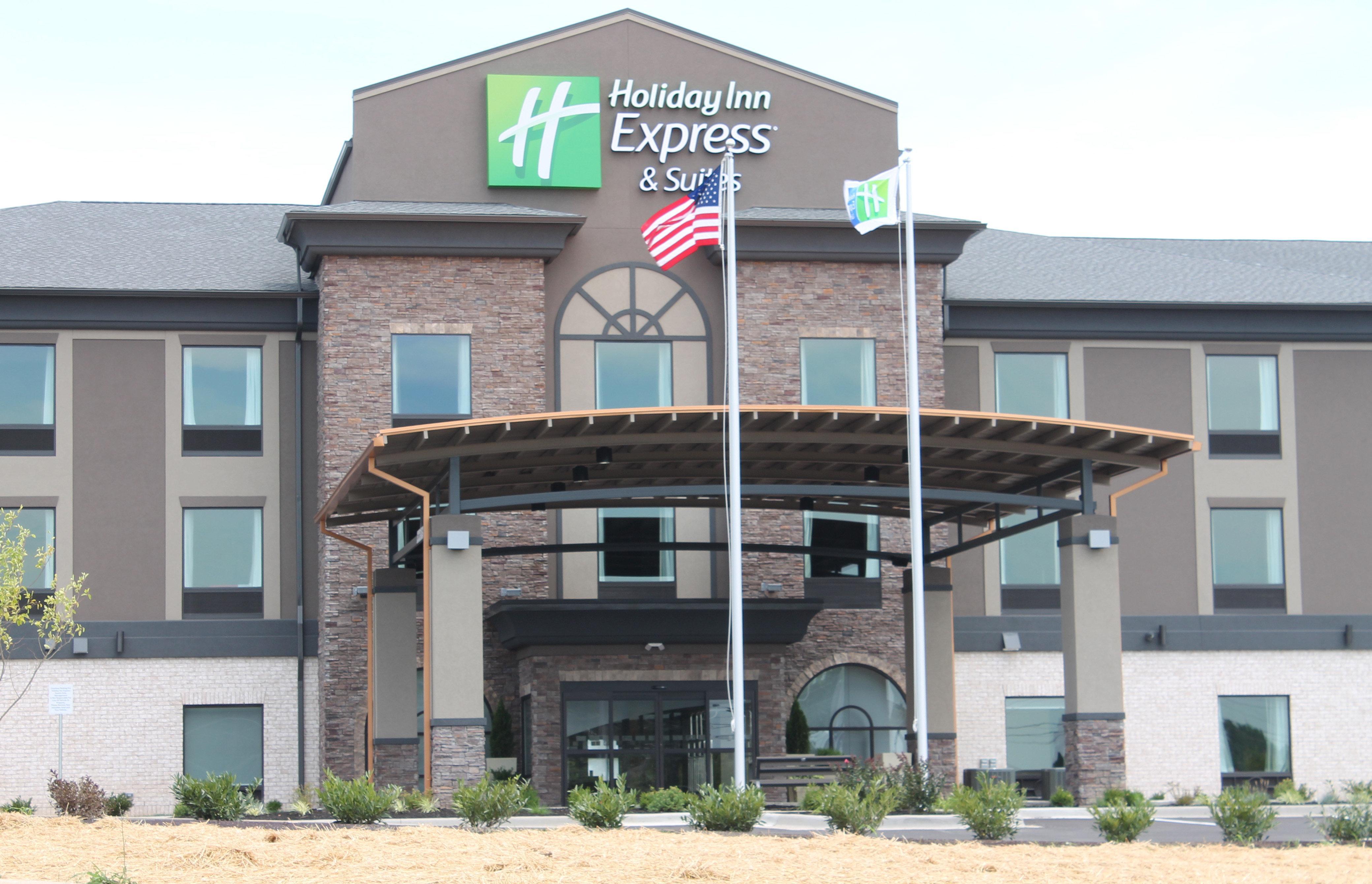 Holiday Inn Express Hotel & Suites Glasgow By Ihg Bagian luar foto