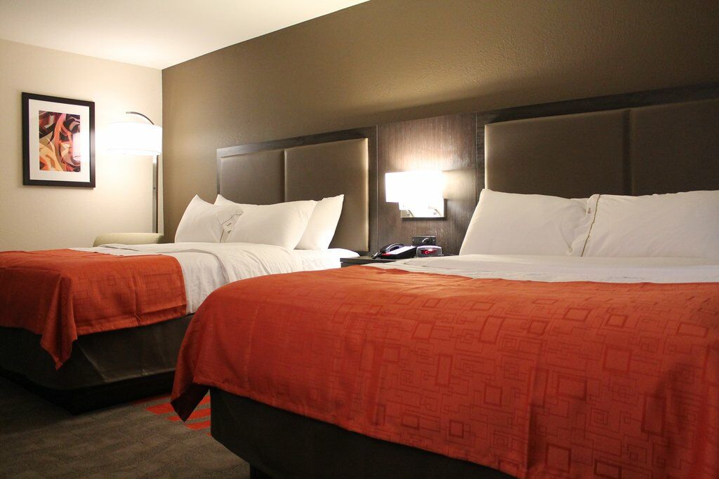 Holiday Inn Express Hotel & Suites Glasgow By Ihg Bagian luar foto