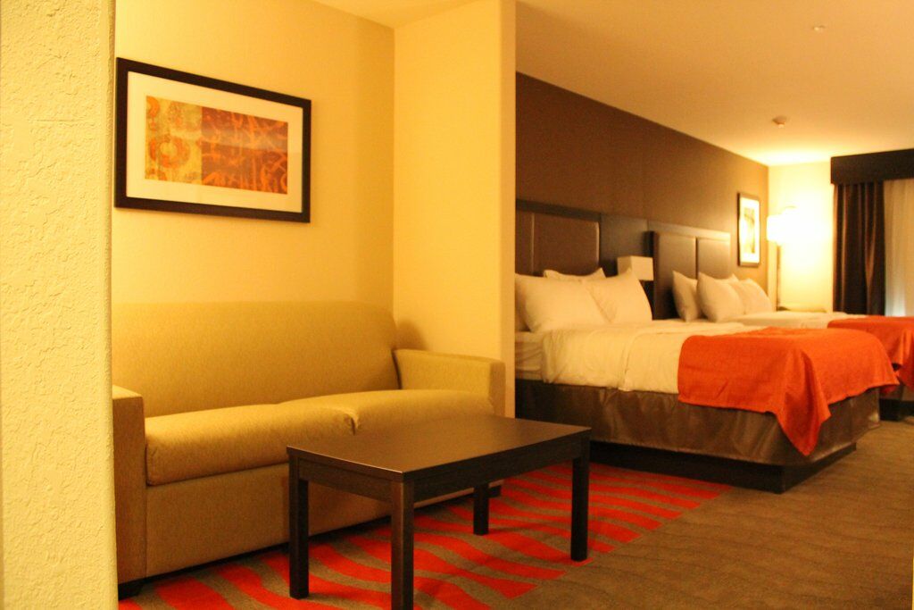 Holiday Inn Express Hotel & Suites Glasgow By Ihg Bagian luar foto